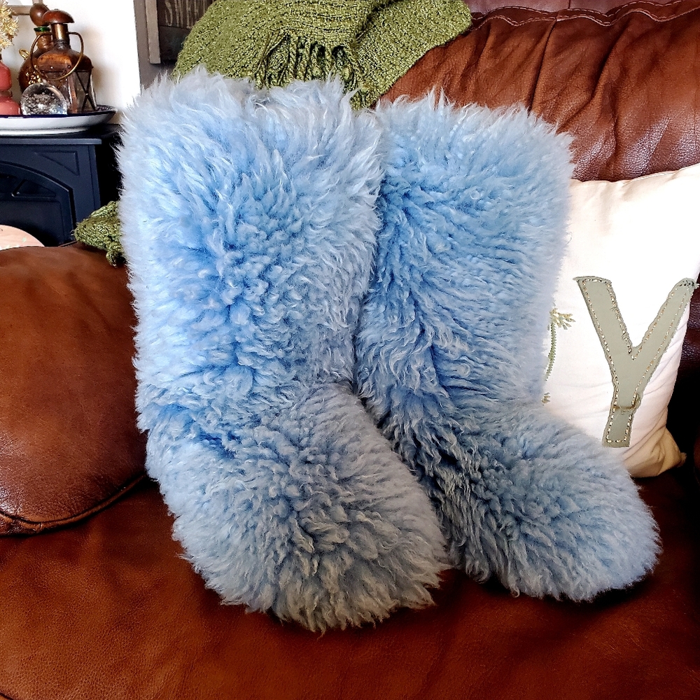 UGG Fluff Momma #5302 Robin's Egg Blue Shearling Boots
